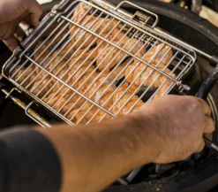 Kamado Joe JoeTisserie Basket Set Spit Mand -Keuken BBQ Winkel kamado joe joetisserie basket set spit mand 5