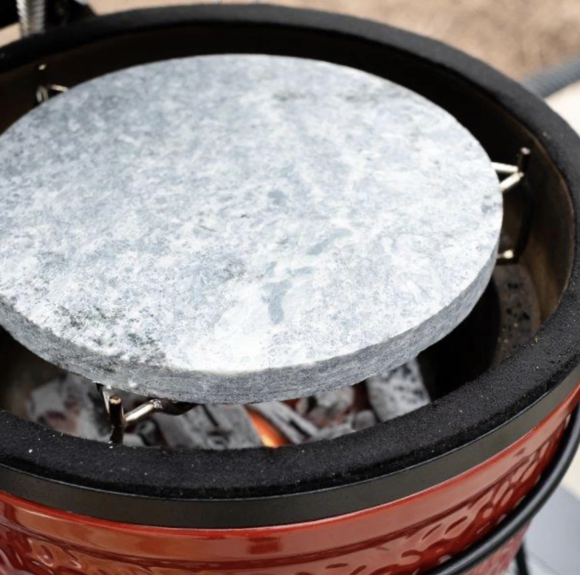 Kamado Joe Soapstone Speksteen Junior 3 Kamado Joe Soapstone Speksteen Junior - Afbeelding 3